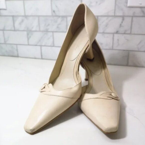 Amazing Vintage Nude Heels - Picture 1 of 15